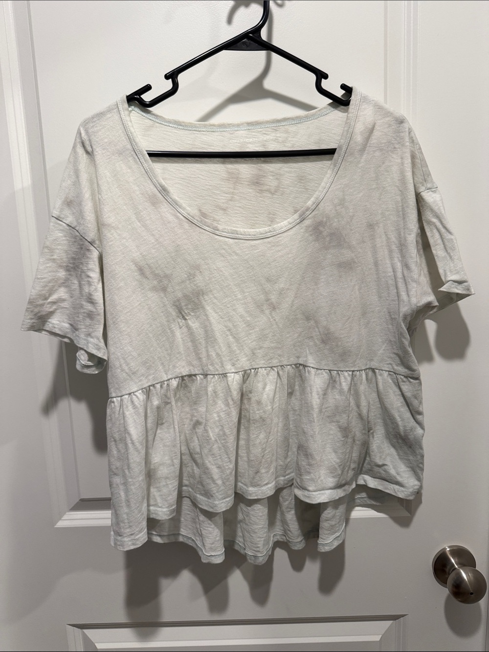 Women's Scoop Neck Peplum Tee - White